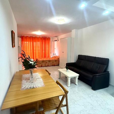 Estudio A 1 Minuto De La Playa Apartamento Torrevieja Exterior foto